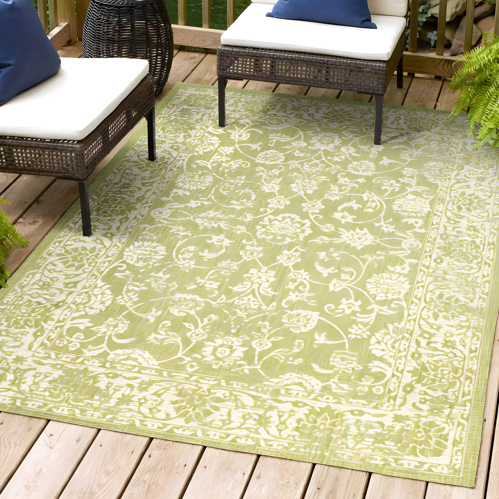 4' x 6' Tela Bohemian Styled Textured Weave Floral Indoor/Outdoor Area Rug, Green/Cream - JONATHAN Y