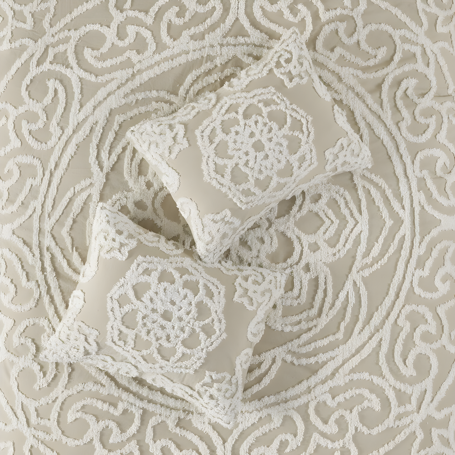 Laetitia Tufted Cotton Chenille Medallion Comforter Set