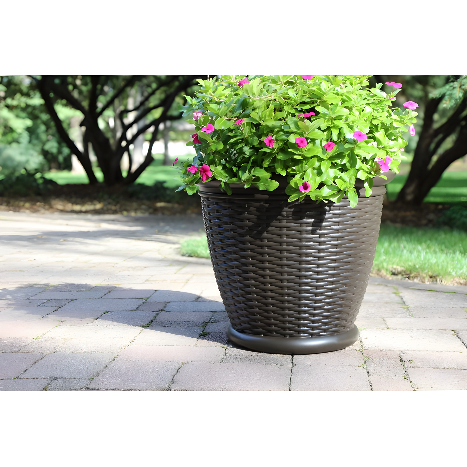 Suncast Pot Planter (Set of 2)