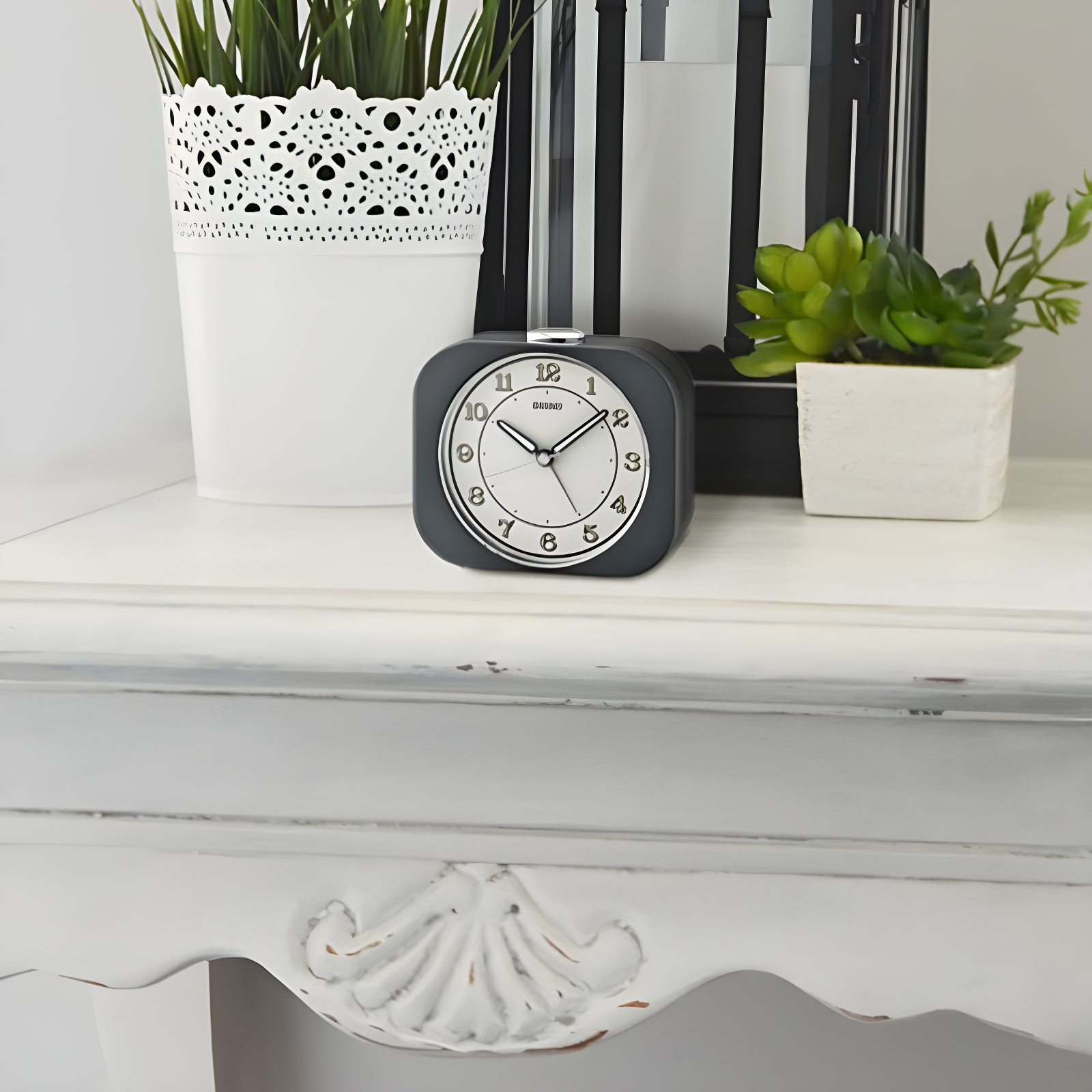Seiko 4" Kyoda Quartz Alarm Clock