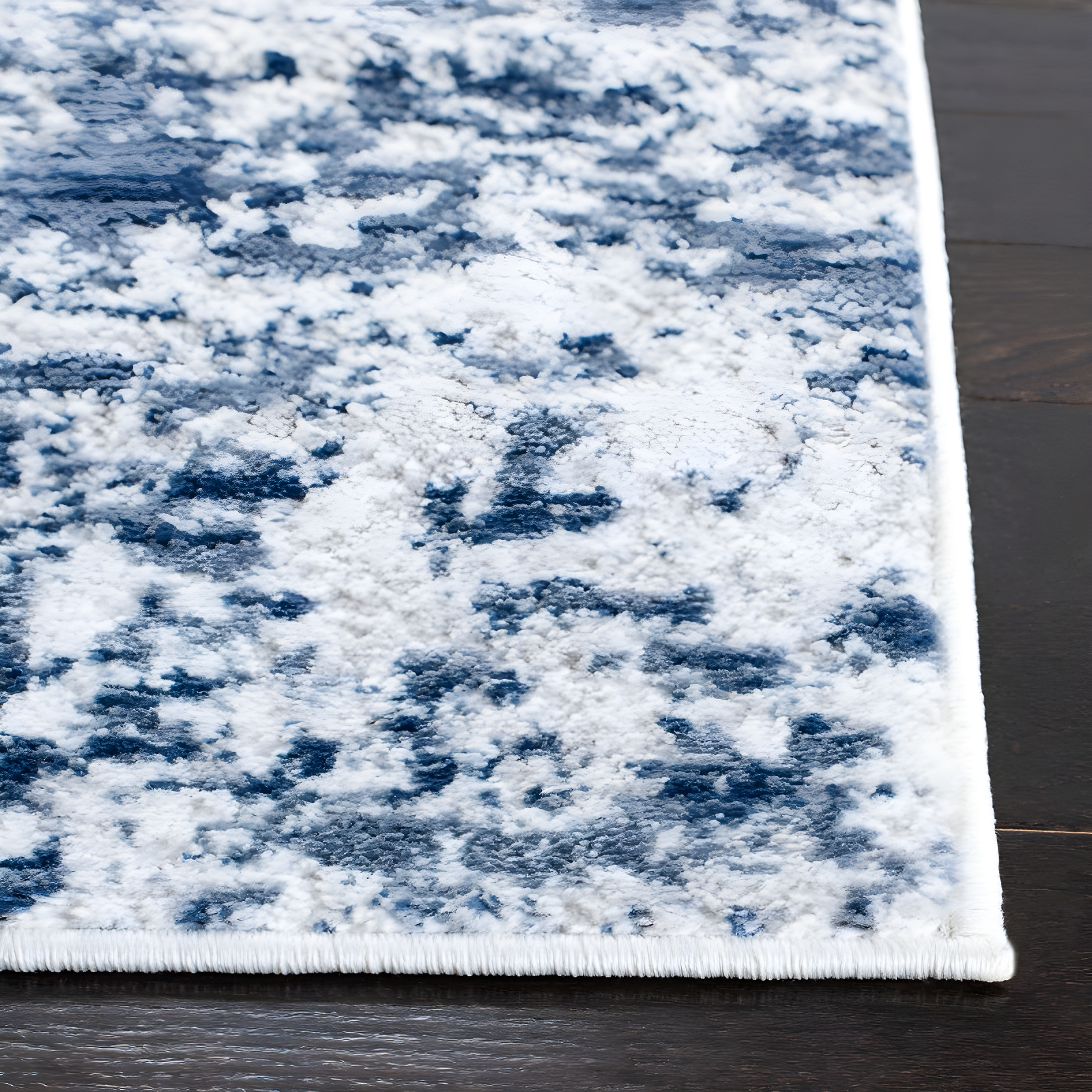 Amelia ALA705 Power Loomed Accent Rug - Navy/Grey - 2'2"x4' - Safavieh.
