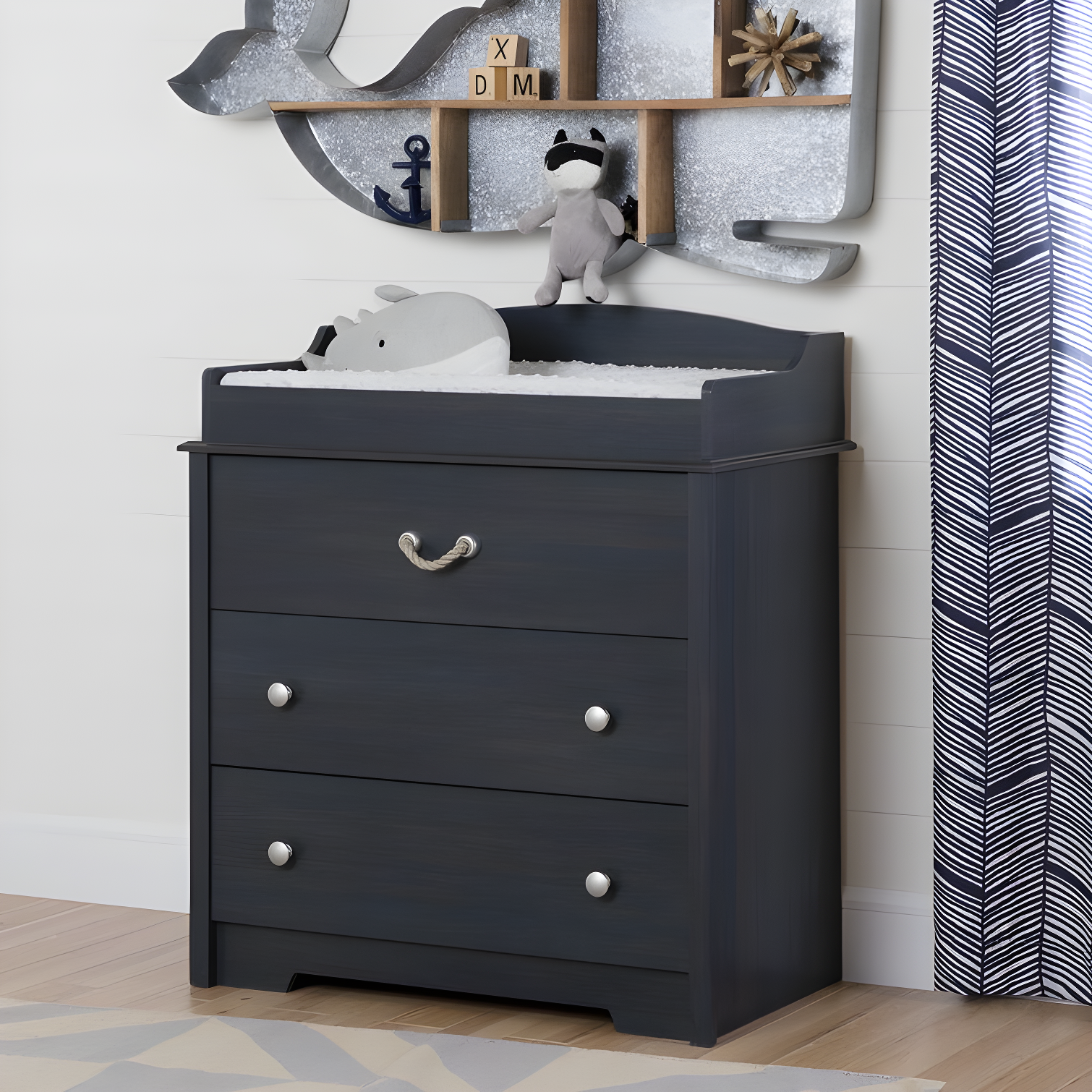 Hoyer Changing Table Dresser
