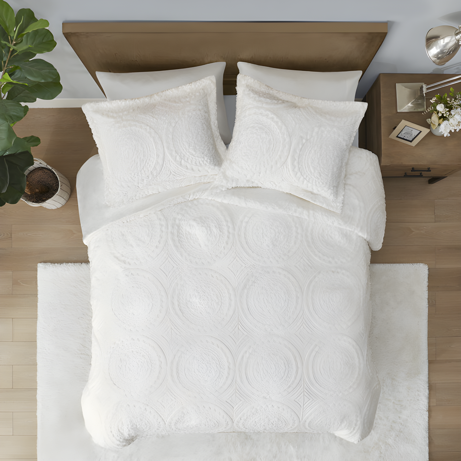 Arya Embroidered Medallion Faux Fur Ultra Plush Duvet Cover Set