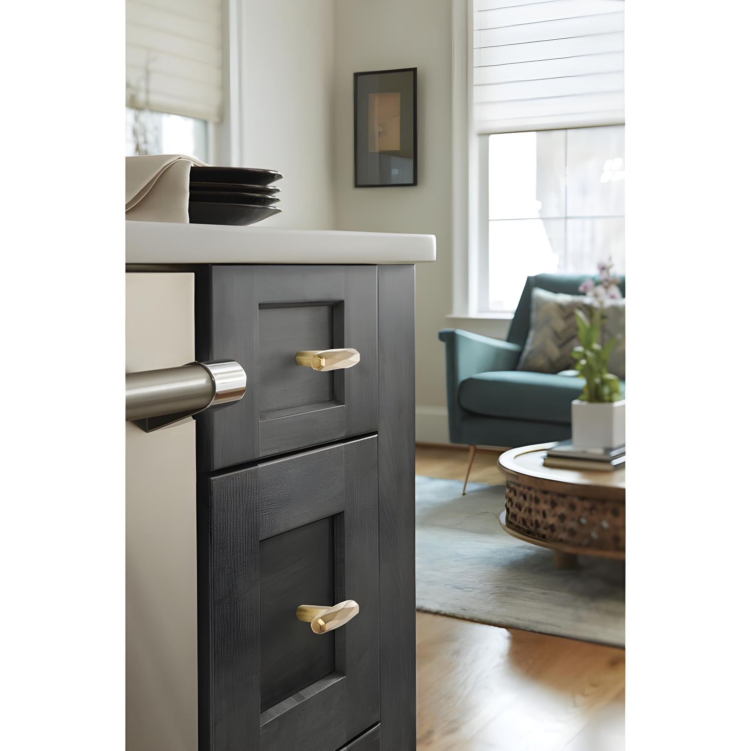 St. Vincent 1 7/16" Length Bar Knob