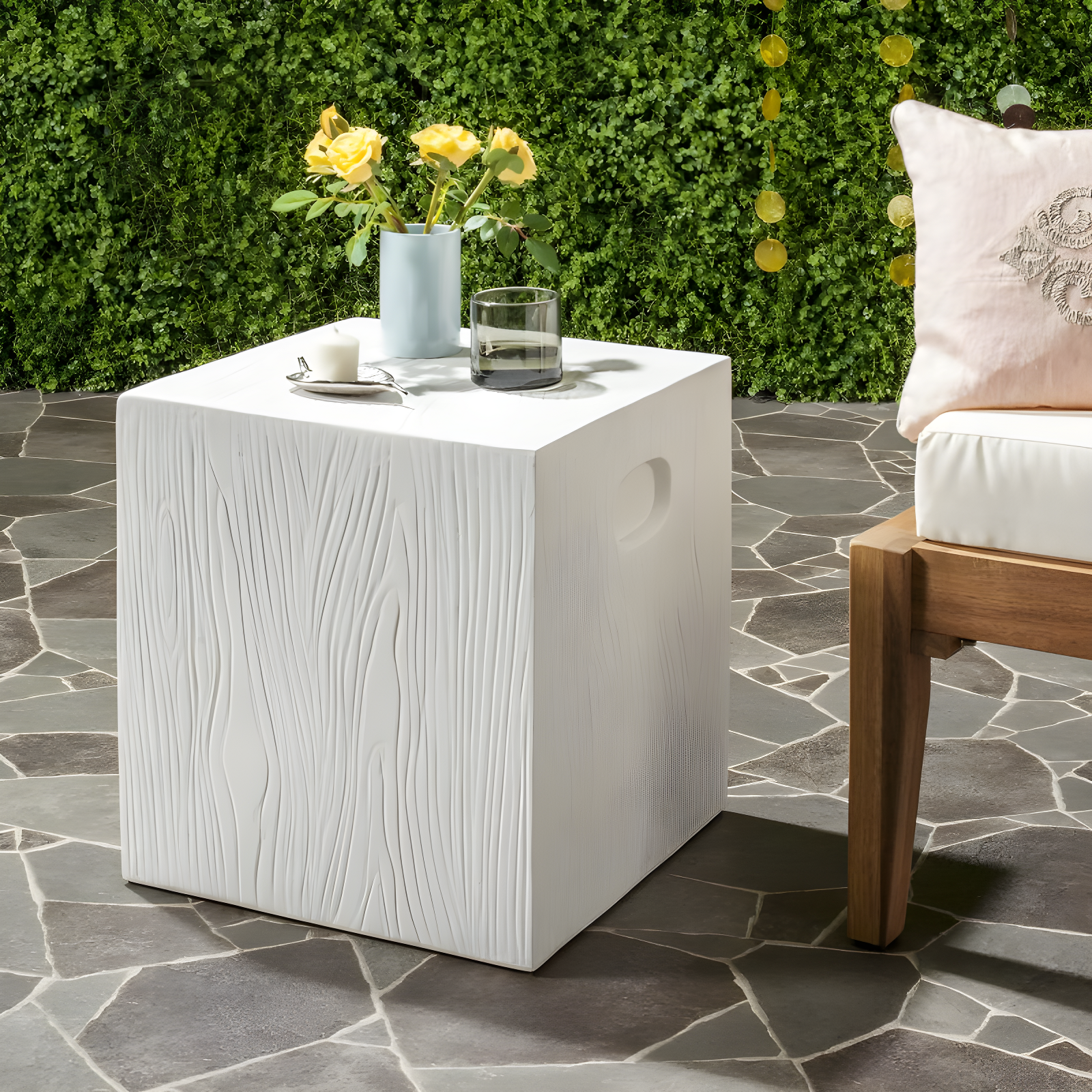 Cube Accent Stool - Indoor/Outdoor - VNN1003 - White - Safavieh