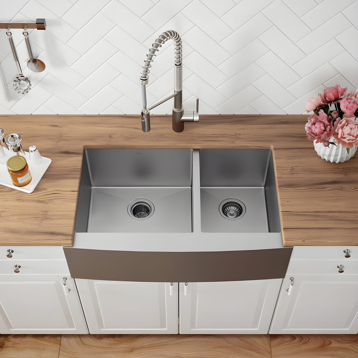 KRAUS Standart Pro Apron Front Farmhouse 16 Gauge Single Bowl Stainless Steel Kitchen Sink