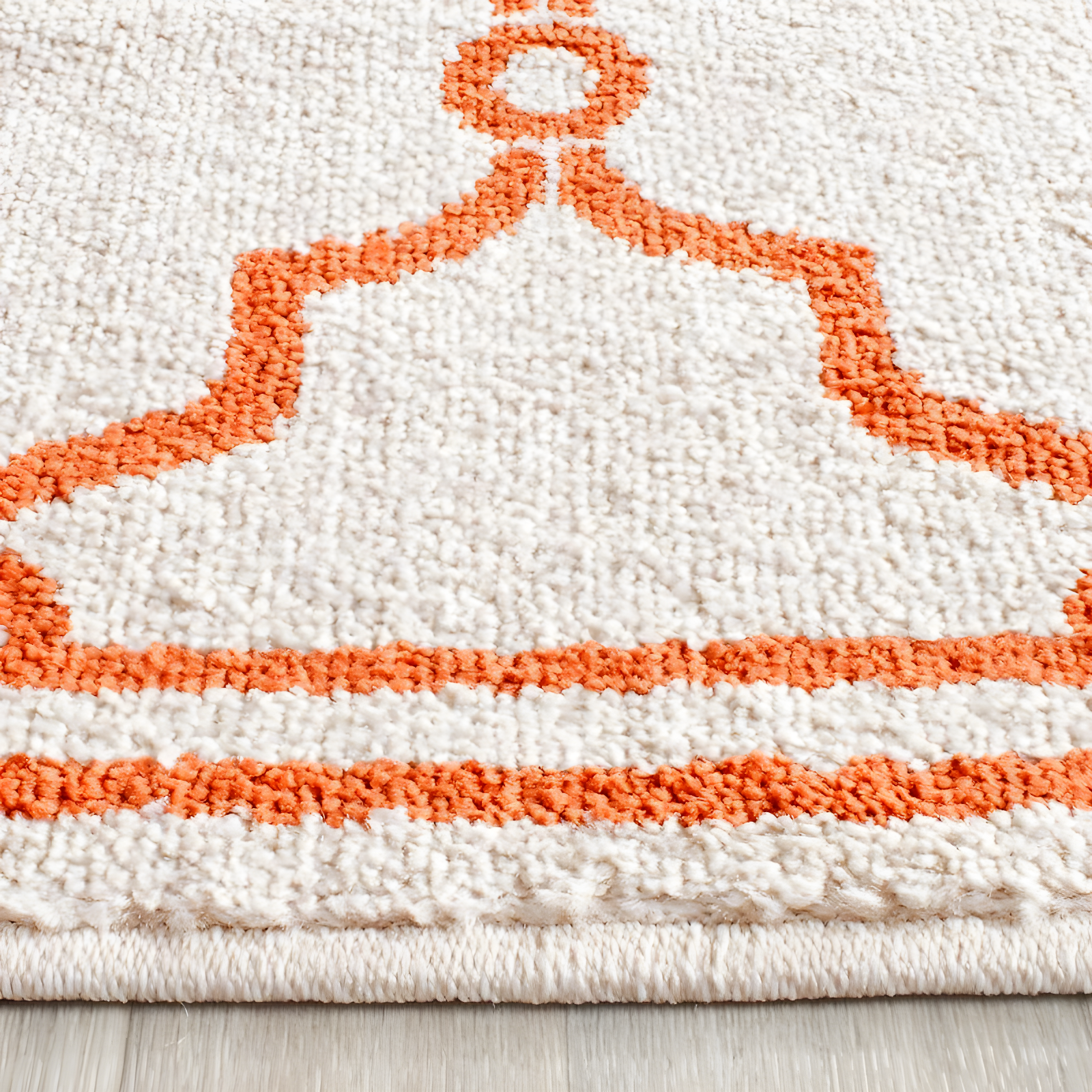 Amherst AMT414 Power Loomed Indoor Accent Rug - Beige/Orange - 3'x5' - Safavieh