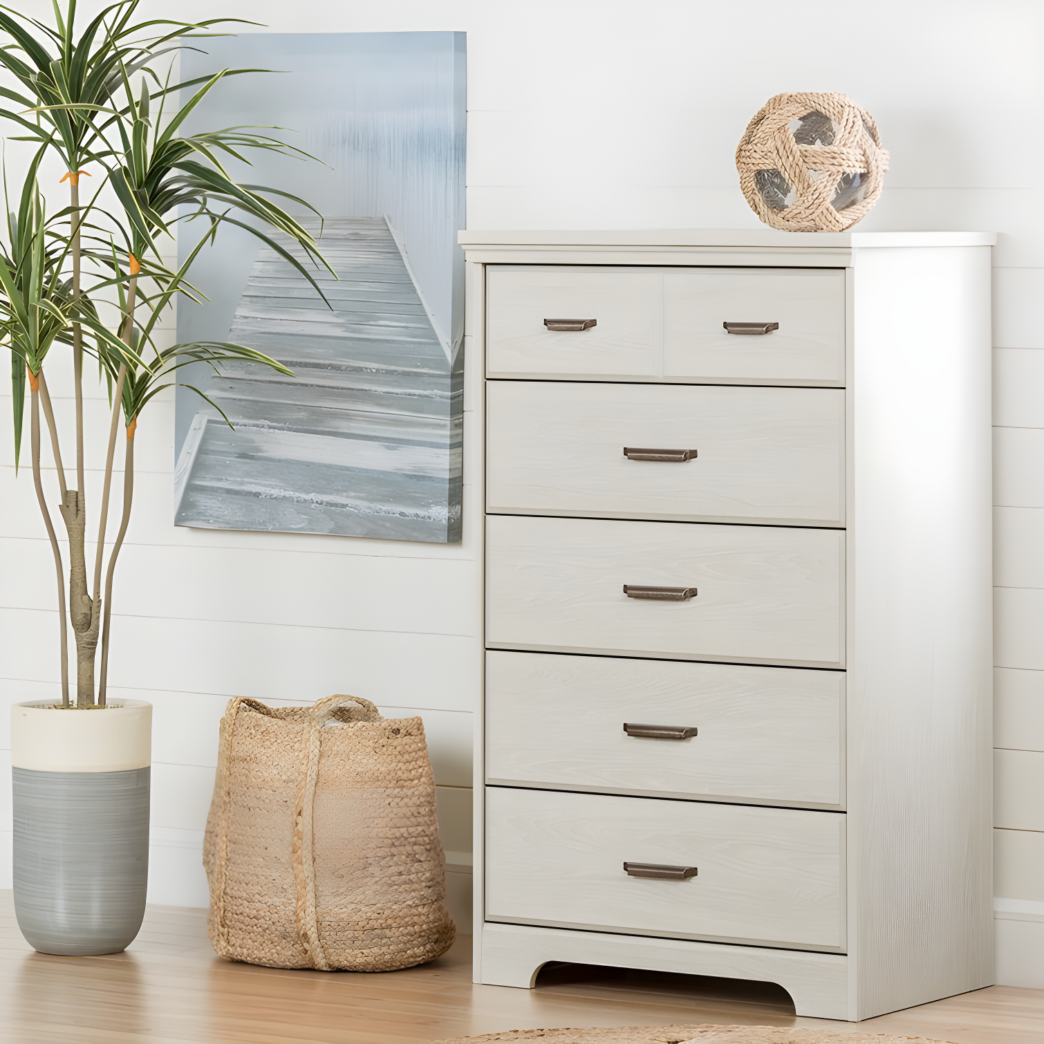 Versa 5 Drawer Chest