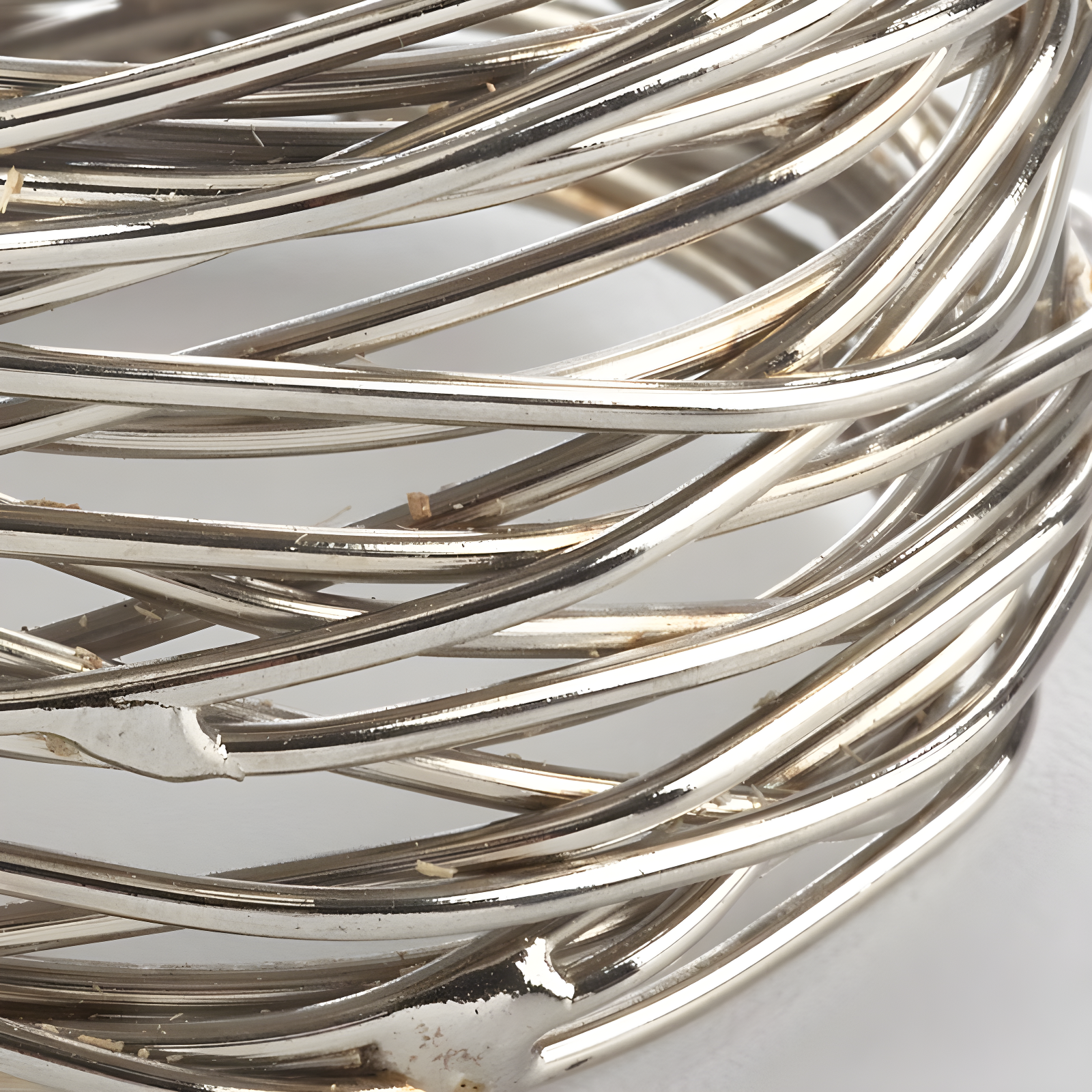 Saro Lifestyle Table Napkin Rings With Metal Twine Design, Silver, (Set of 4 pcs)