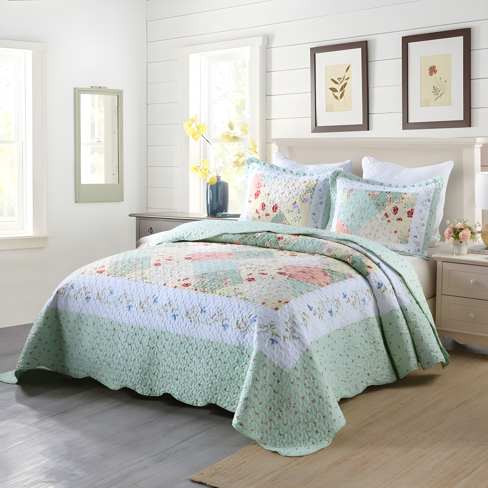 MarCielo Floral Quilt Set