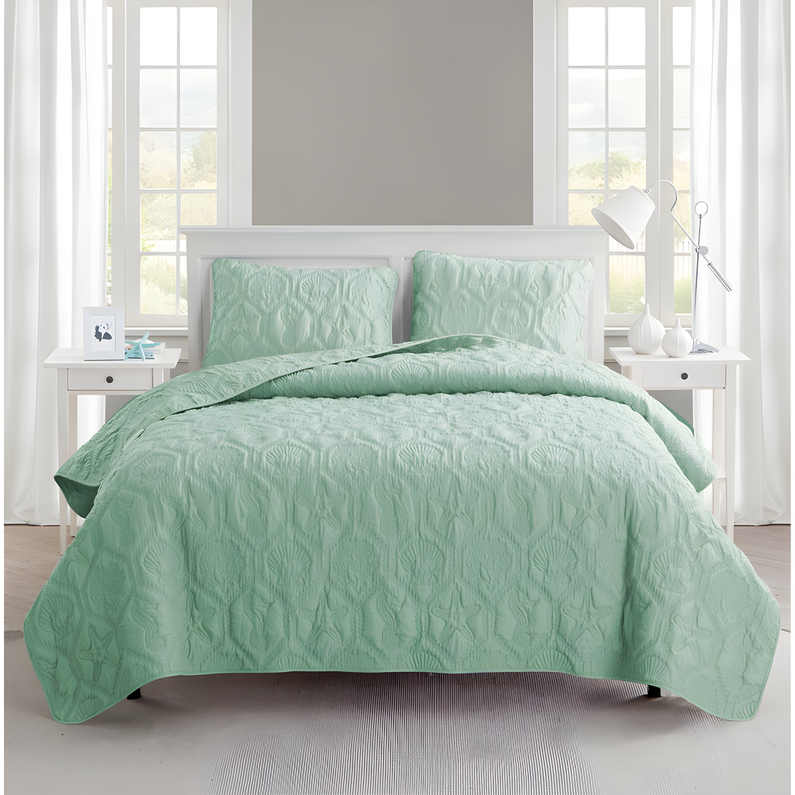 VCNY Shore 3-Piece Embossed Quilt Set