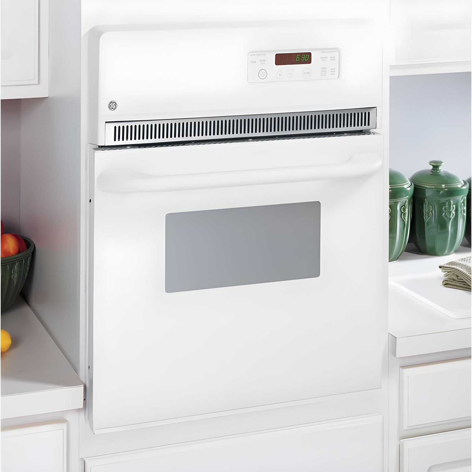 24" Self Cleaning  Electric Single Wall Oven
