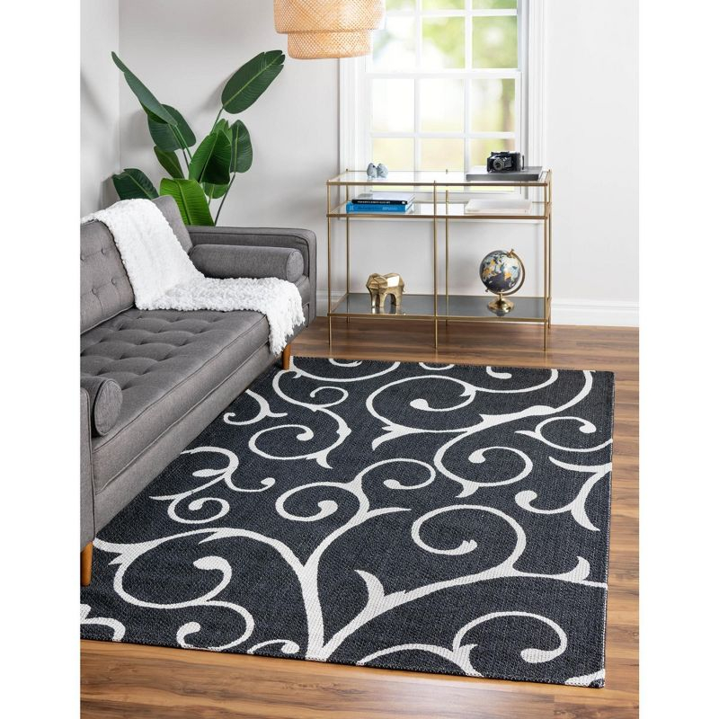 Unique Loom 4' 2 x 6' 0 Black Decatur Scroll Area Rug
