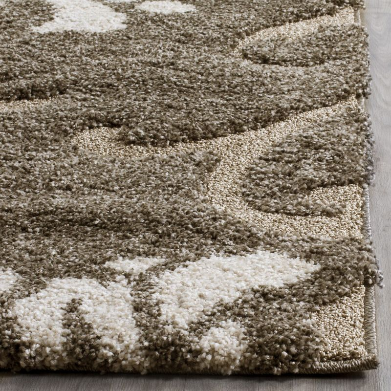 Florida Shag SG464 Power Loomed Indoor Runner Rug - Smoke/Beige - 2'3"x15' - Safavieh