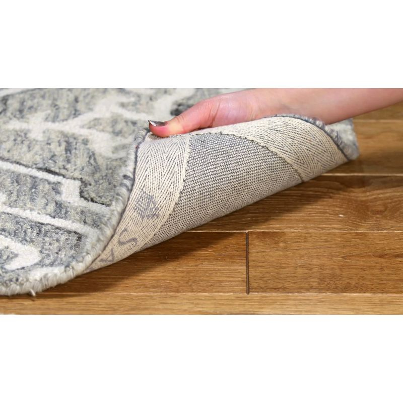 Micro-Loop MLP905 Hand Tufted Area Rug - Grey/Ivory - 4'x6' - Safavieh.
