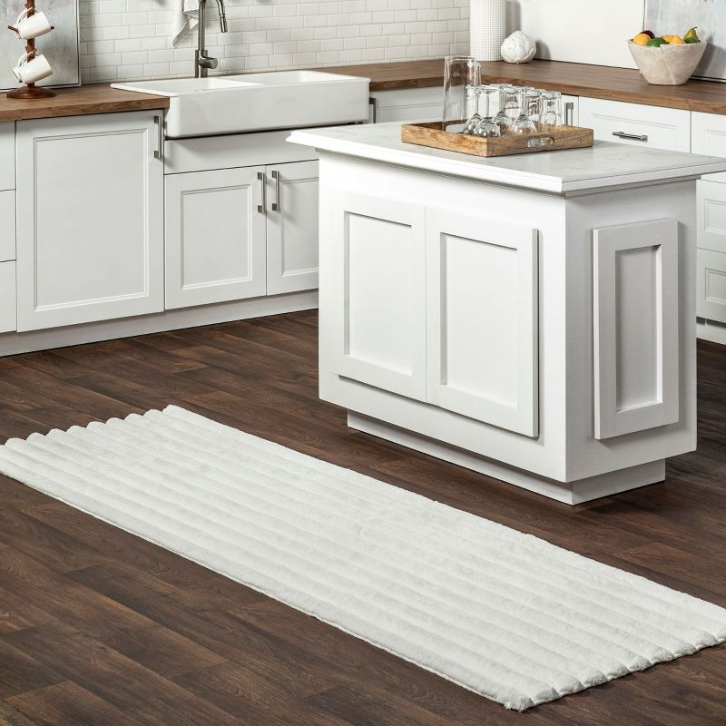 nuLOOM 2' x 6' Cozy Plush SuperiorWash Area Rug, Machine Washable, Non-Slip, Soft Fluffy Shag Carpet for Living Room Bedroom Nursery, Kai Off-white