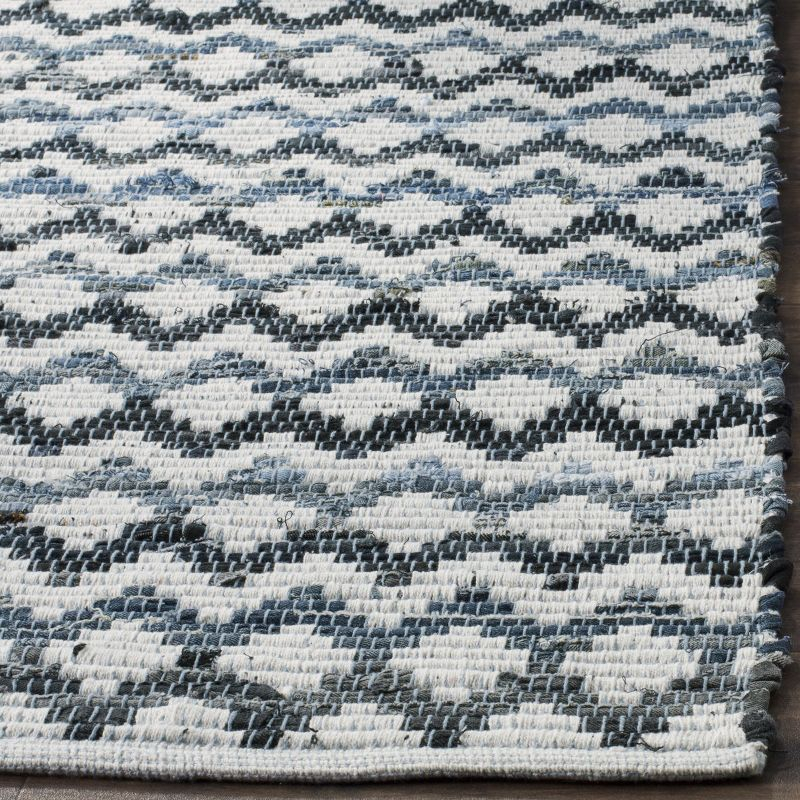 Montauk MTK120 Hand Woven Indoor Accent Rug - Ivory Blue/Black - 4'x6' - Safavieh