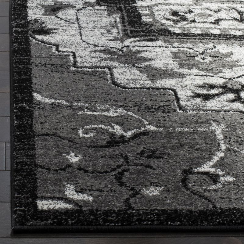 Vintage Hamadan VTH221 Power Loomed Indoor Accent Rug - Light Grey/Grey - 2'7"x5' - Safavieh