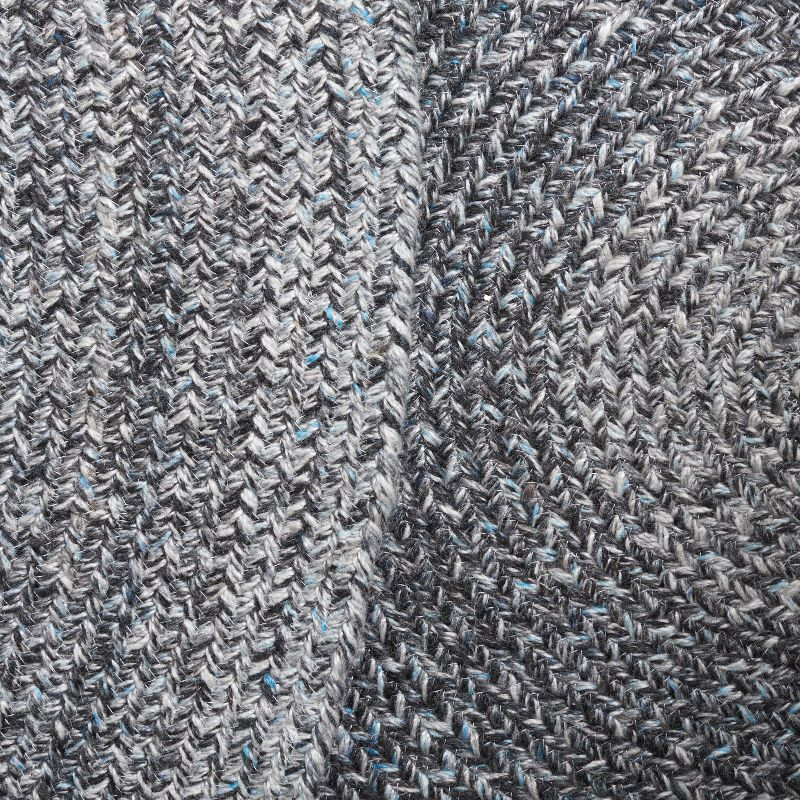 Braided BRD804 Hand Woven Area Rug - Dark Gray/Light Blue - 5' round - Safavieh.