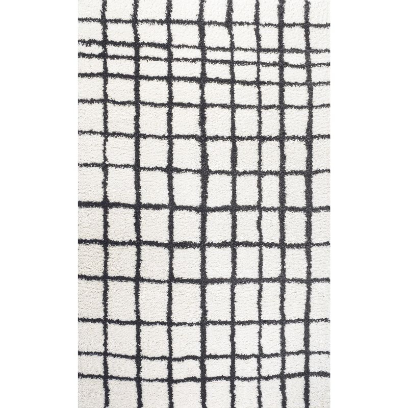 4'x6' Arenal Geometric Grid Shag Area Rug, White/Black - JONATHAN Y