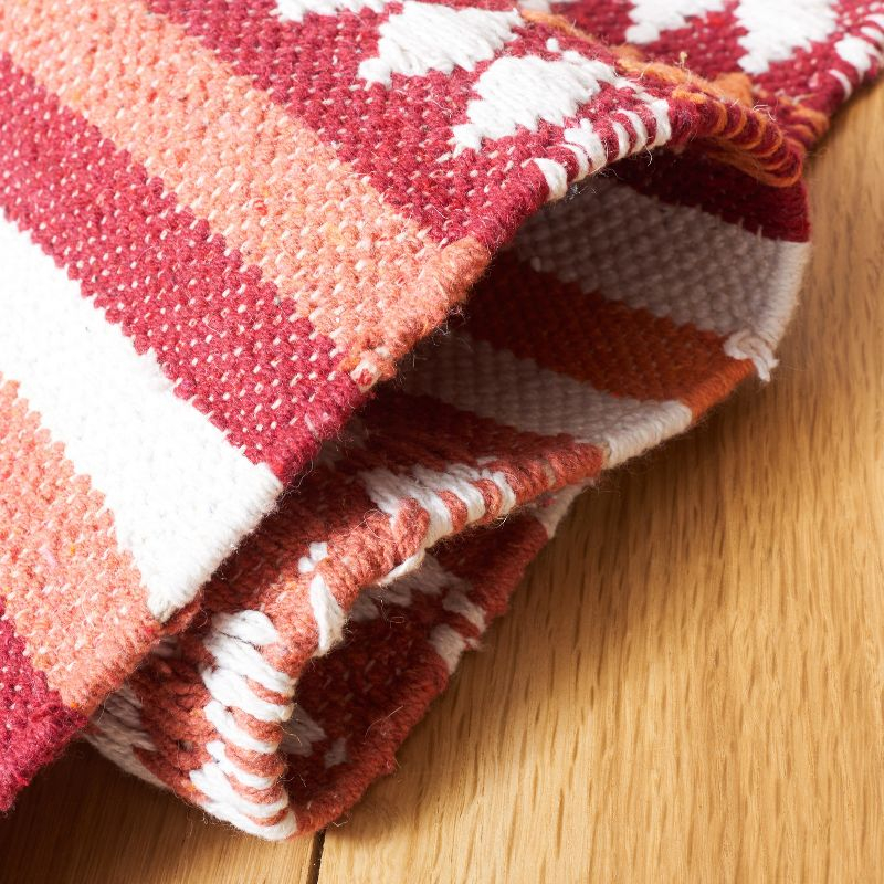 Montauk MTK451 Hand Woven Area Rug - Orange/Ivory - 6'x6' - Safavieh.