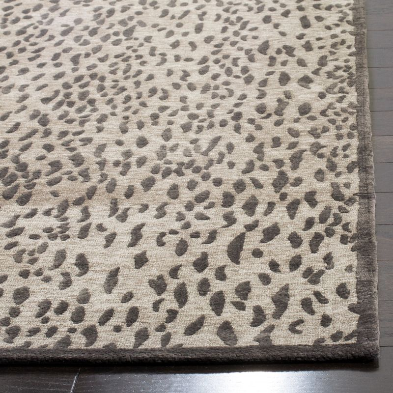 Marbella MRB657 Hand Loomed Area Rug - Light Grey/Dark Grey - 8'x10' - Safavieh.