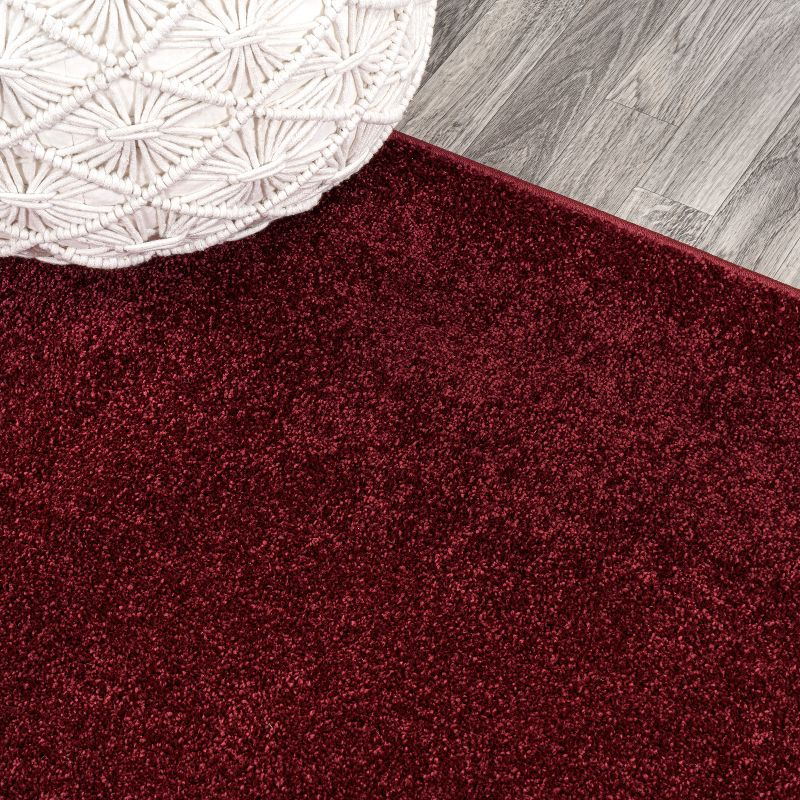 3'x5'Oval  Haze Solid Low-Pile, Dark Red - JONATHAN Y