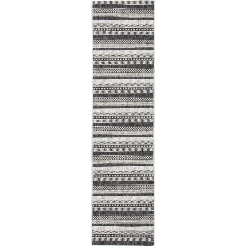Courtyard CY8784 Power Loomed Indoor/Outdoor Runner Rug - Black/Grey - 2'3"x8' - Safavieh.