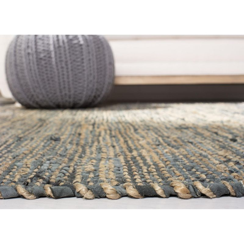 Vintage Leather VTL203 Hand Woven Indoor Accent Rug - Grey - 2'3"x4' - Safavieh