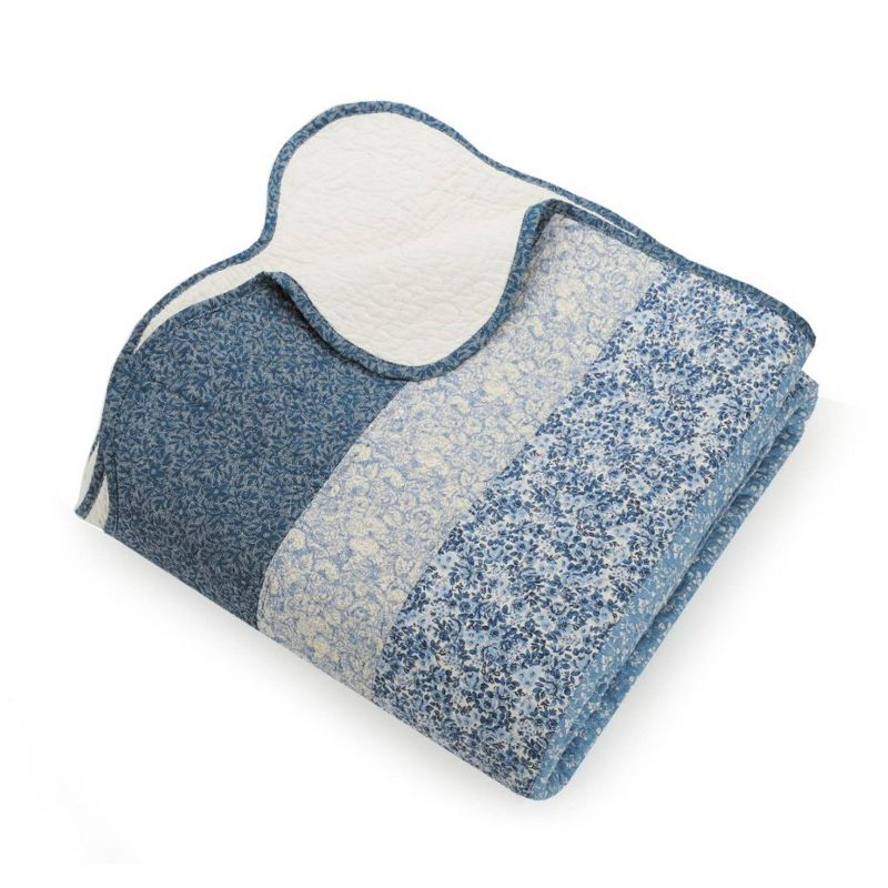 Modern Heirloom Queen Charlotte Bedspread Blue: Floral Pattern, Machine Washable, Plain Weave