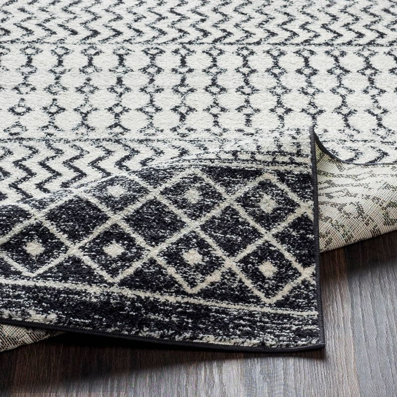 Livabliss 5'3" Round Sweetgum Global Rug Gray: Traditional Indoor Medium Pile, Stain & Fade-Resistant Rug