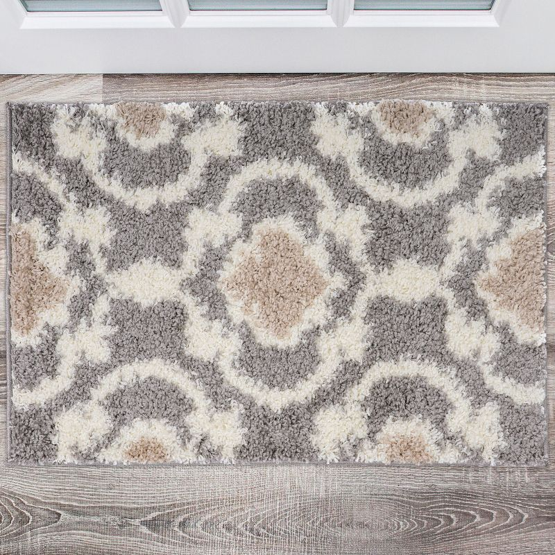 World Rug Gallery Cozy Moroccan Trellis Shag Area Rug - Gray 2' x 3'