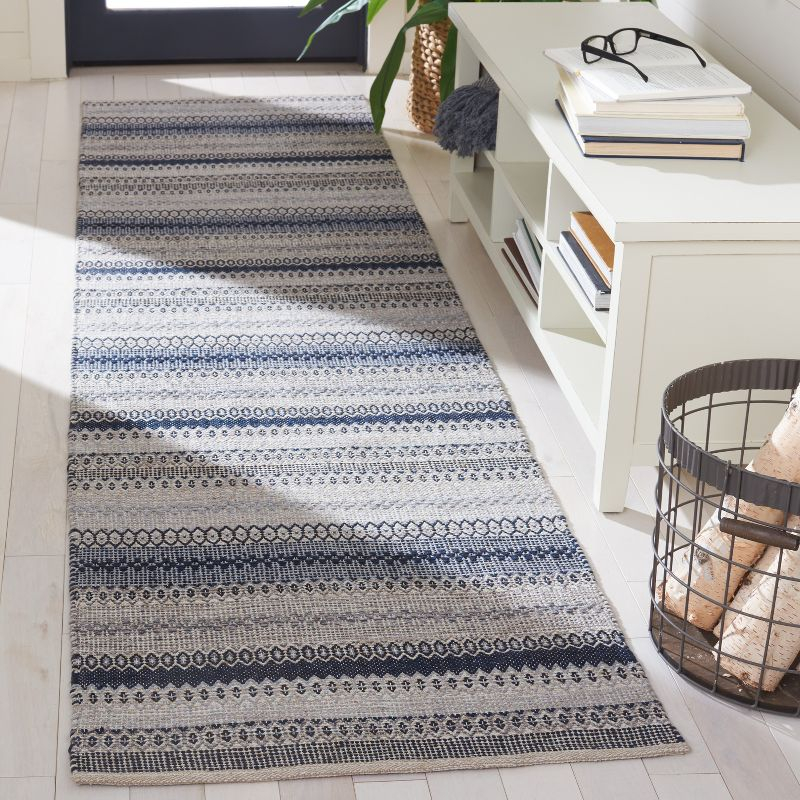 Kilim KLM475 Hand Woven Runner Rug - Grey/Black - 2'3"x9' - Safavieh.