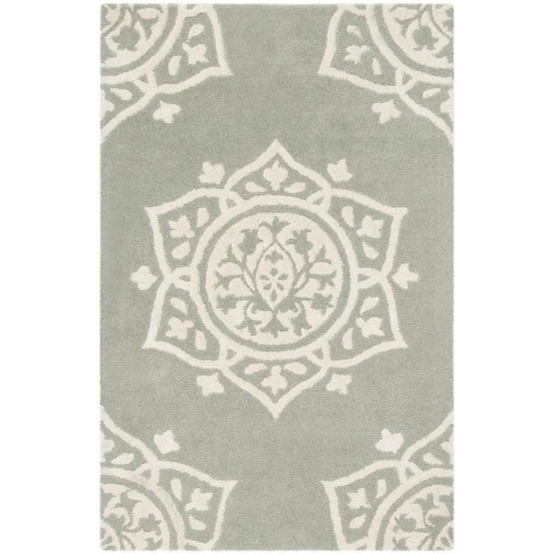 Bella BEL136 Hand Tufted Accent Rug Grey / Ivory 2'-6" X 4' - Safavieh.