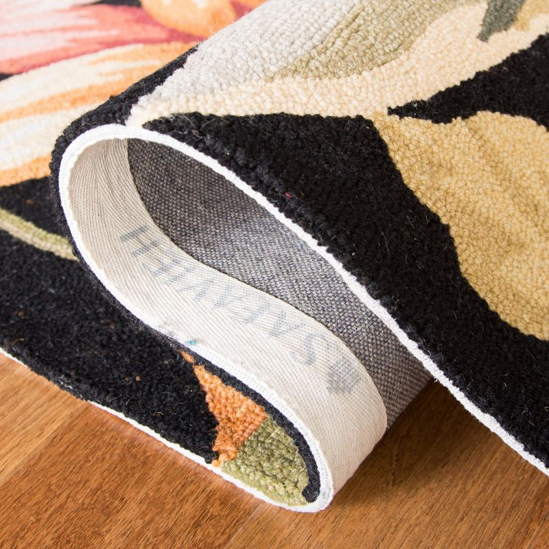 Chelsea HK212 Hand Hooked Accent Rug - Black - 2'6"x4' - Safavieh.