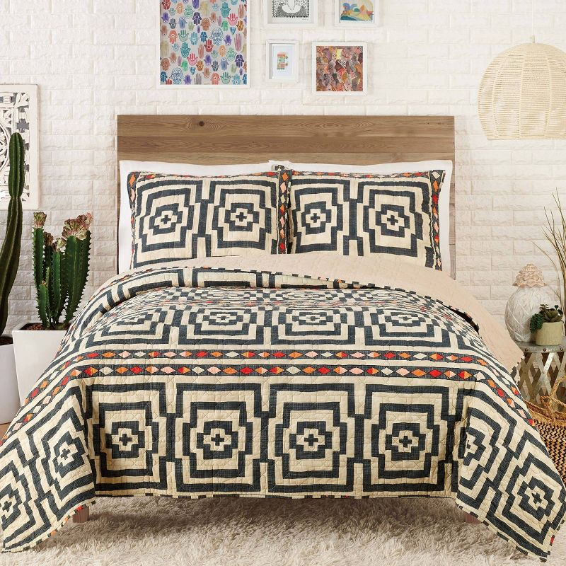 Jungalow 2pc Twin/Twin Extra Long Hypnotic Quilt Set Black: Bohemian Style, Cotton Weave, Includes Sham