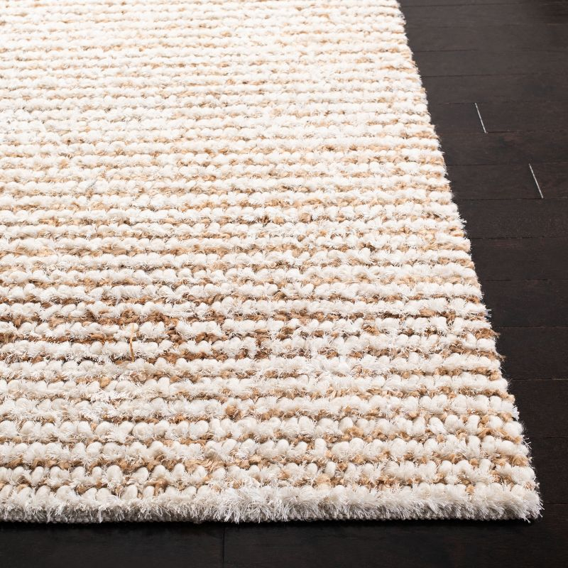 Classic Shag SG640 Hand Woven Area Rug - White/Beige - 4'x6' - Safavieh.