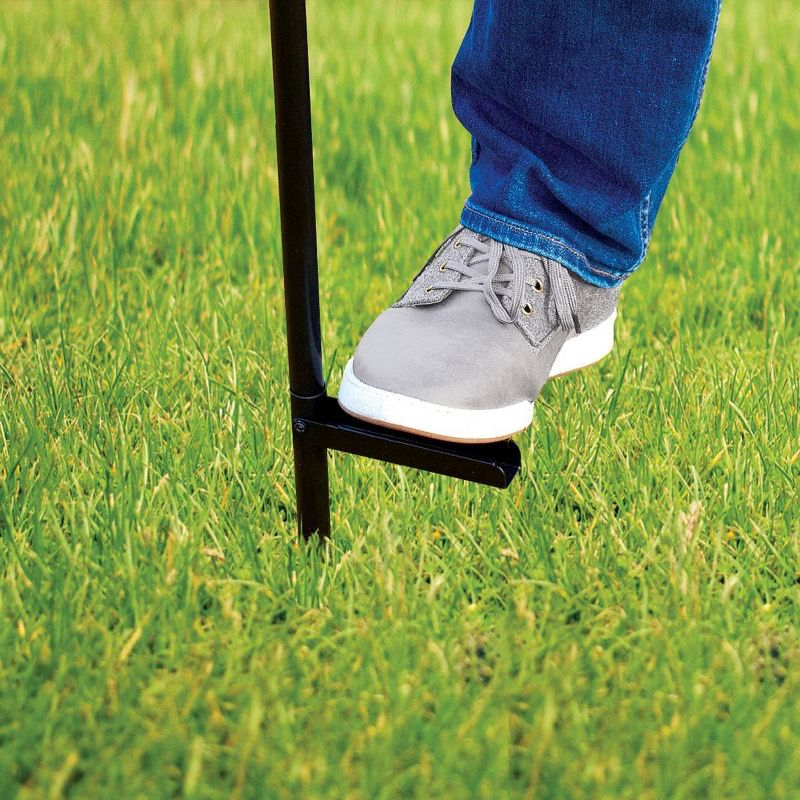 TIKI Simply Glass Torch: Outdoor Stake Torches, Refillable, Kerosene/Lamp Oil Powered, Matte Finish