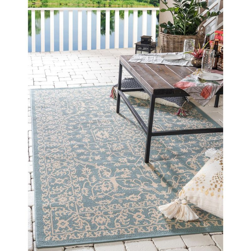 Unique Loom Outdoor Botanical Collection Area Rug - Allover (2'  x 3' 1" Rectangle Light Blue/Beige)