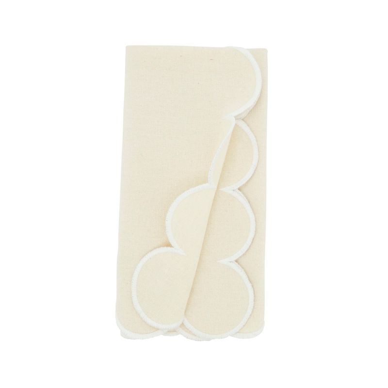 Saro Lifestyle Scalloped Hem Napkin (Set of 4), Beige, 20"x20"
