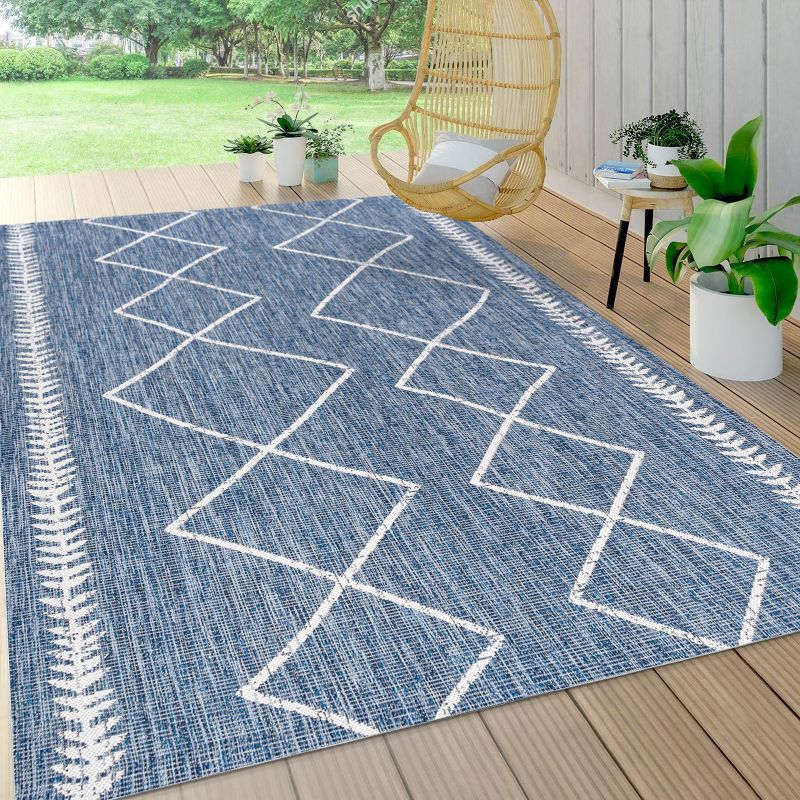 4'x6' Derya  Diamond Trellis Indoor/Outdoor Area Rug, Blue/Ivory - JONATHAN Y