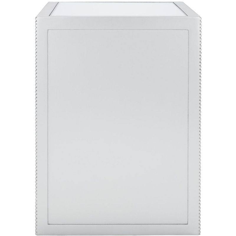 Laken Mirrored Accent Table - Silver/Mirror - Safavieh