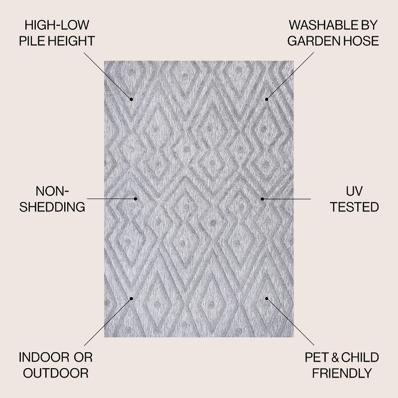 5'x8' Balansat Moroccan Diamond Indoor/Outdoor Area Rug, Light Gray - JONATHAN Y