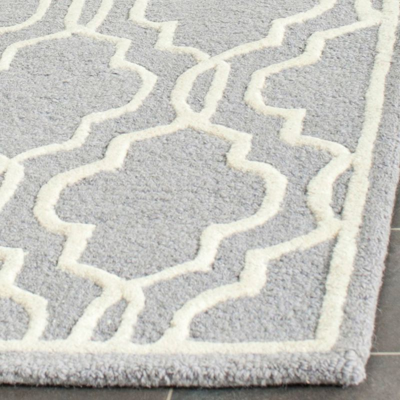 Cambridge CAM131 Tufted Indoor Runner Rug - Silver/Ivory - 2'6"x16' - Safavieh