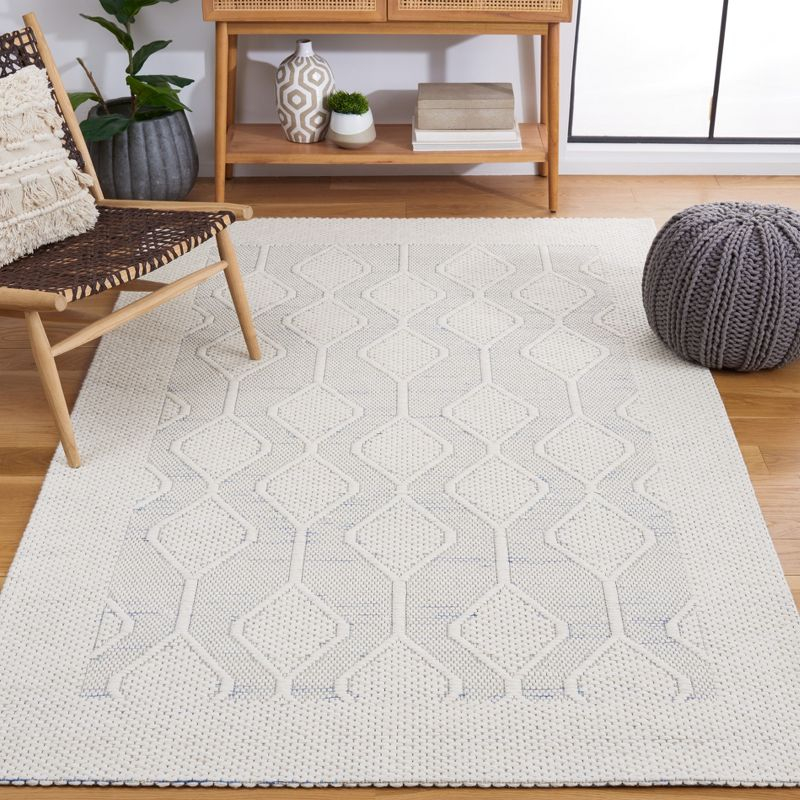 Marbella MRB312 Hand Loomed Indoor Area Rug - Light Blue/Ivory - 5'x8' - Safavieh