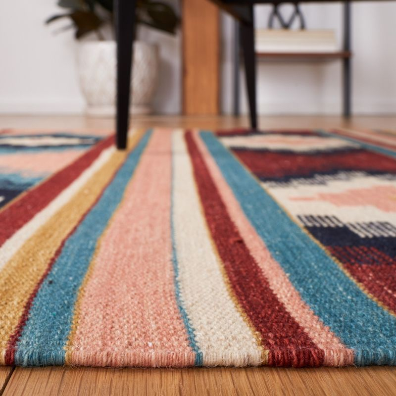 Kilim KLM713 Hand Woven Area Rug - Light Pink/Blue - 8'x10' - Safavieh.