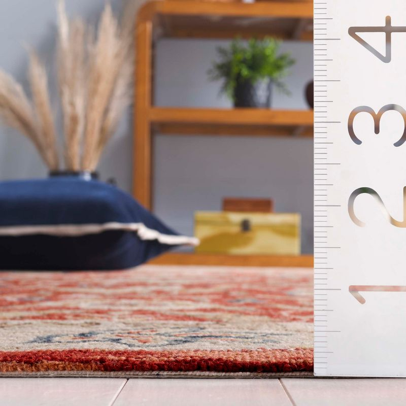 Chelsea HK140 Hand Hooked Area Rug - Red/Ivory - 3'9"x5'9" - Safavieh.