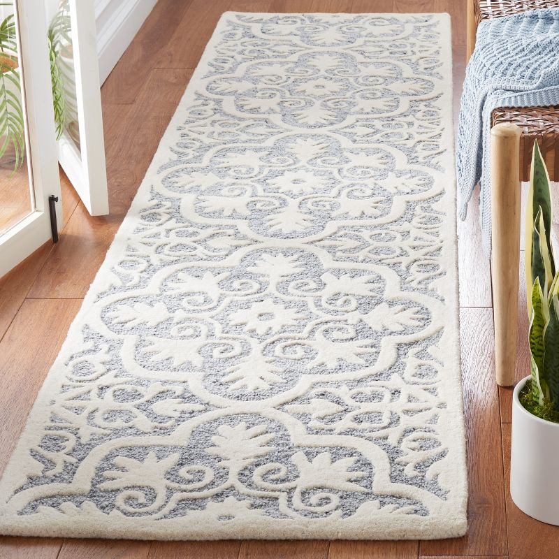 Metro MET859 Hand Tufted Indoor Runner Rug - Light Blue/Ivory - 2'3"x9' - Safavieh