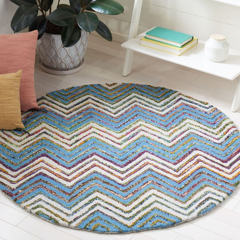 Nantucket NAN601 Hand Tufted Area Rug - Beige/Blue - 4' round - Safavieh.