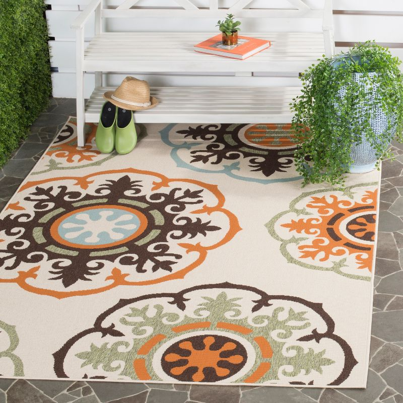 Veranda VER002 Power Loomed Indoor/Outdoor Area Rug - Cream/Terracotta - 5'3"x7'7" - Safavieh.